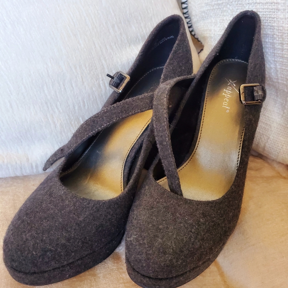 Retro Chunky Heels